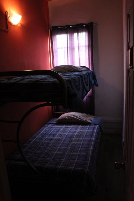 Barrio Brasil Hostal *